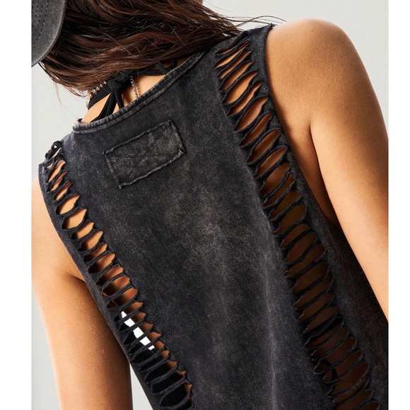 Mineral Wash Black Cut out Detail Sleeveless Tank Top - Picture 5 of 6
